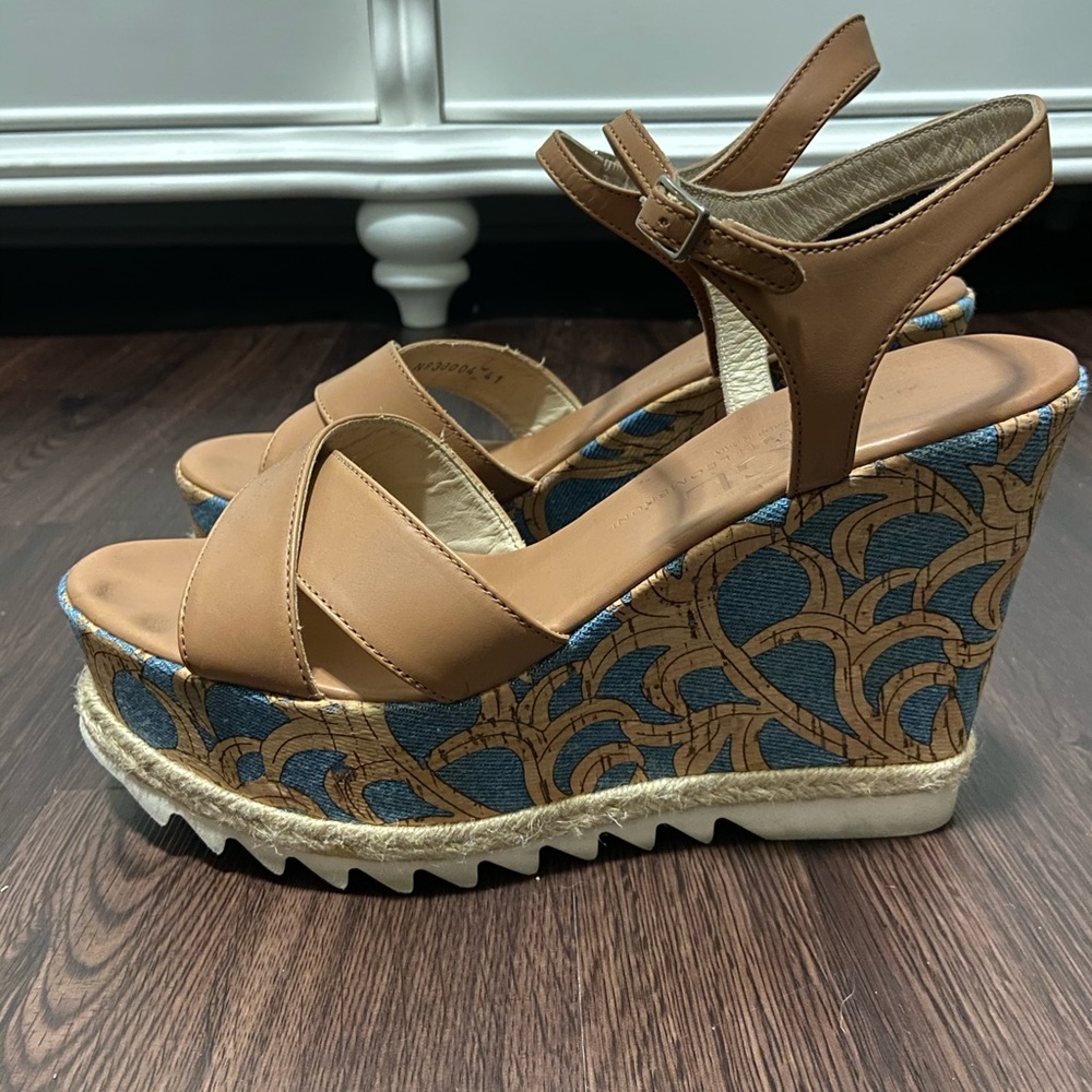 AGL platform wedge sandal